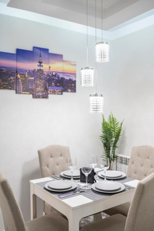 Top Central Luxury Apartment & Free Parking Sofia Exterior photo