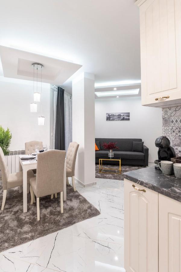 Top Central Luxury Apartment & Free Parking Sofia Exterior photo