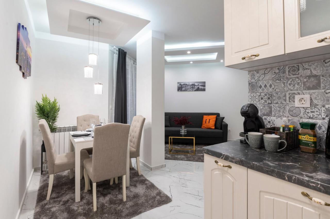 Top Central Luxury Apartment & Free Parking Sofia Exterior photo