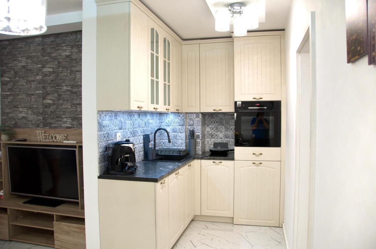 Top Central Luxury Apartment & Free Parking Sofia Exterior photo
